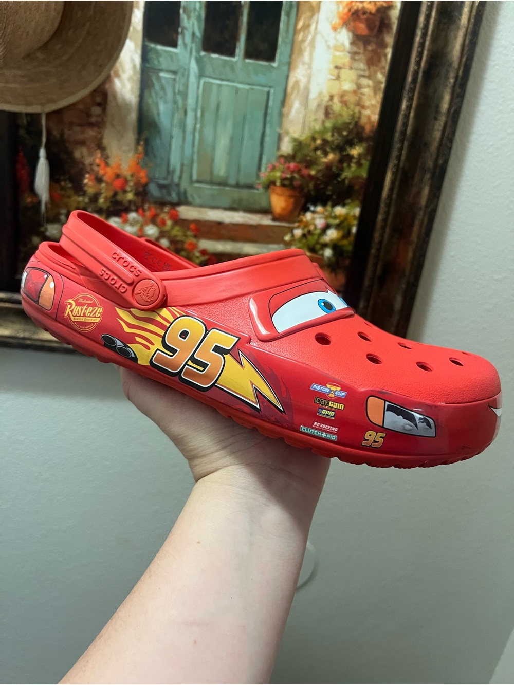 Lightning McQueen Crocs Classic Clog Disney cars